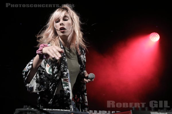 NAOMIE KLAUS - 2021-09-11 - PARIS - La Station - Gare des Mines - Scene Perron - 